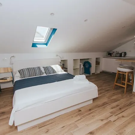 Fyaka Loft Apartment Vodice