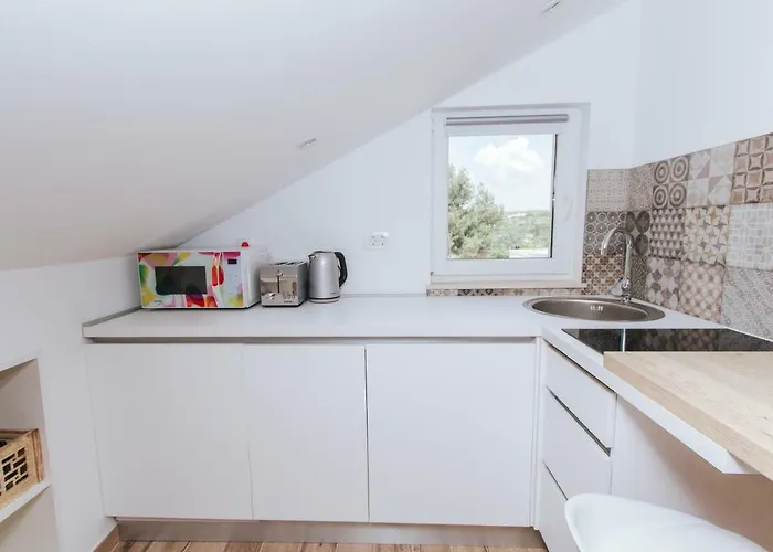 Fyaka Loft Apartman *